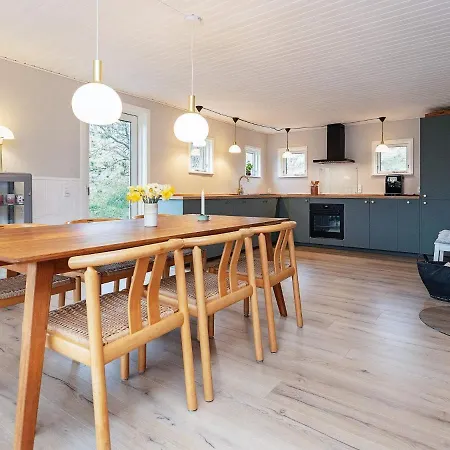 8 Person Holiday In * Saltum